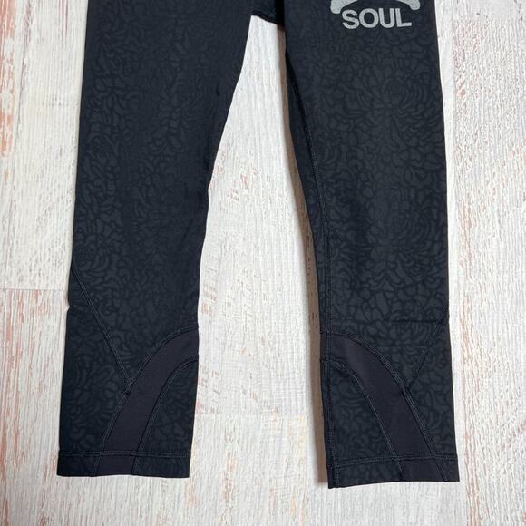 Lululemon Run Inspire Crop II Soul Cycle Legging SIZE 4 Black Camo Luxtreme - Picture 9 of 10